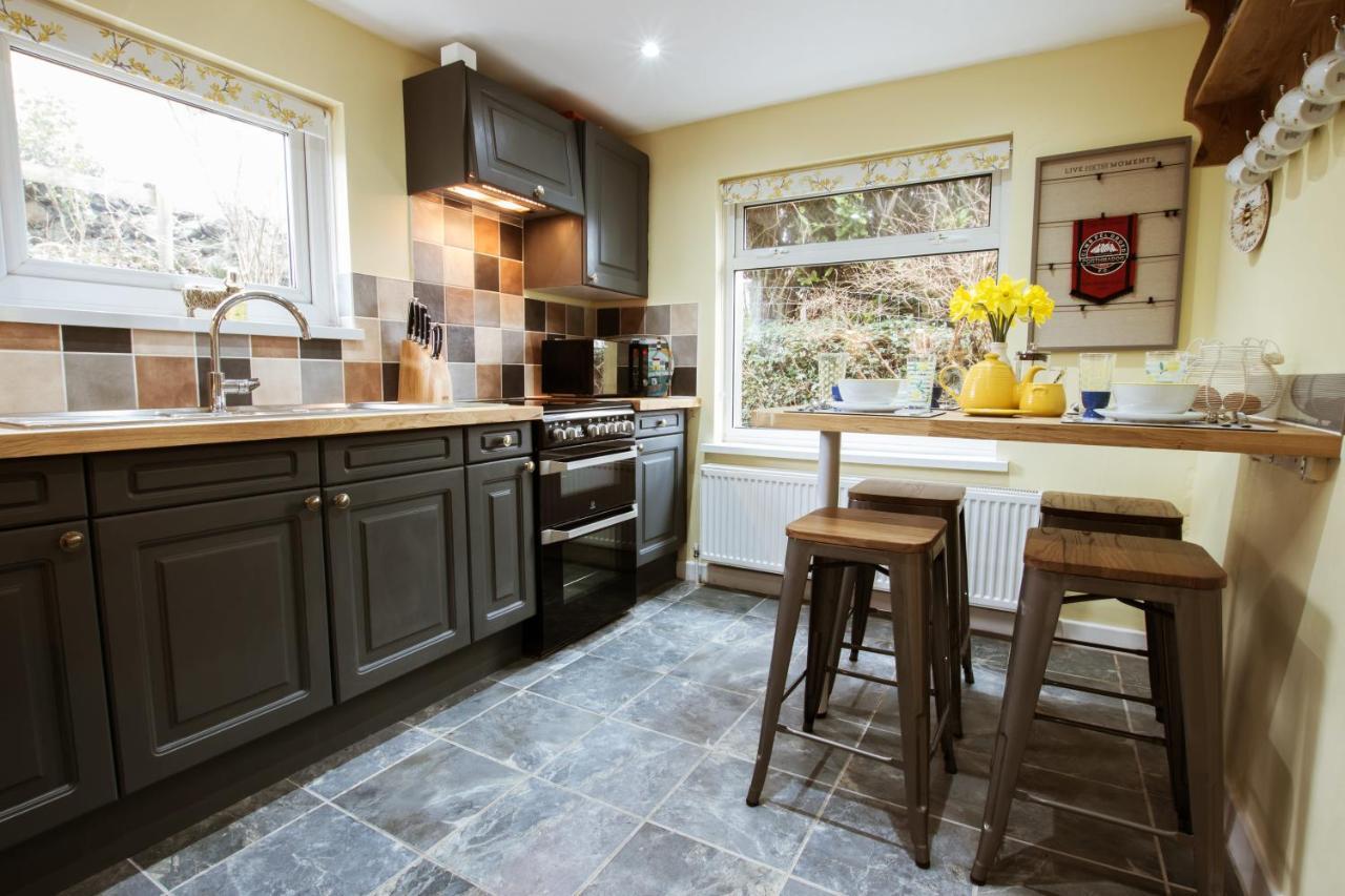 Cosy, Coastal Cottage In Snowdonia Harlech Bagian luar foto